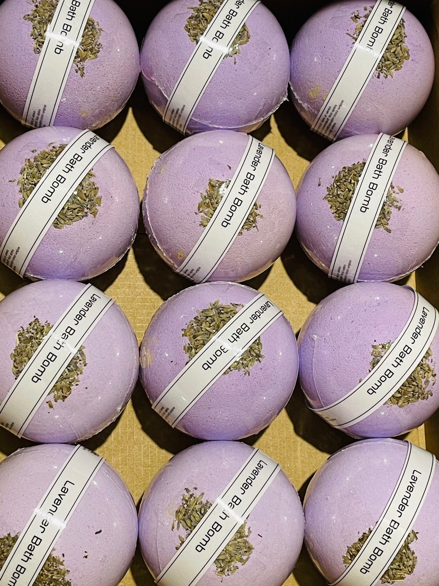 Lavender Bath Bomb - Soapmaid - Photo 1